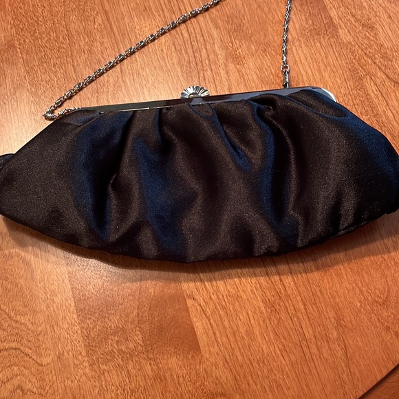 Bead & Rhinestone Clutch - Picture 6 of 9